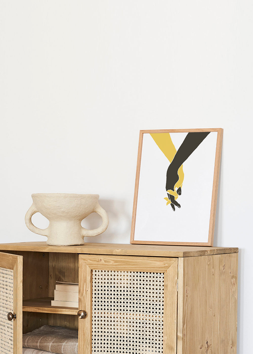 Holding Hands - 1x Studio II