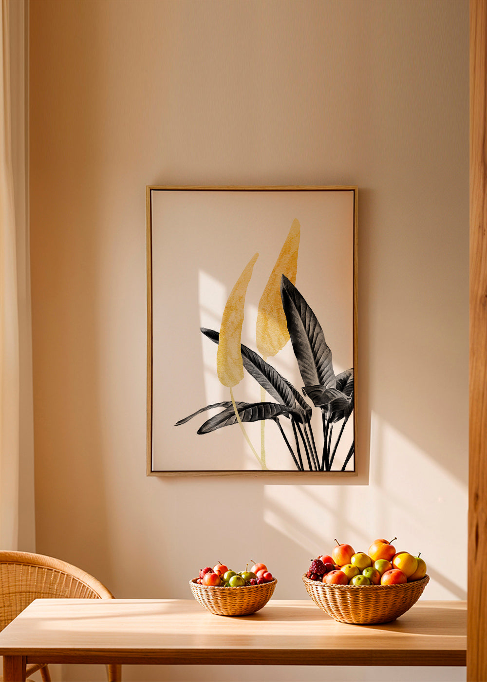 Bird of Paradise Plant Black, White and Gold 01