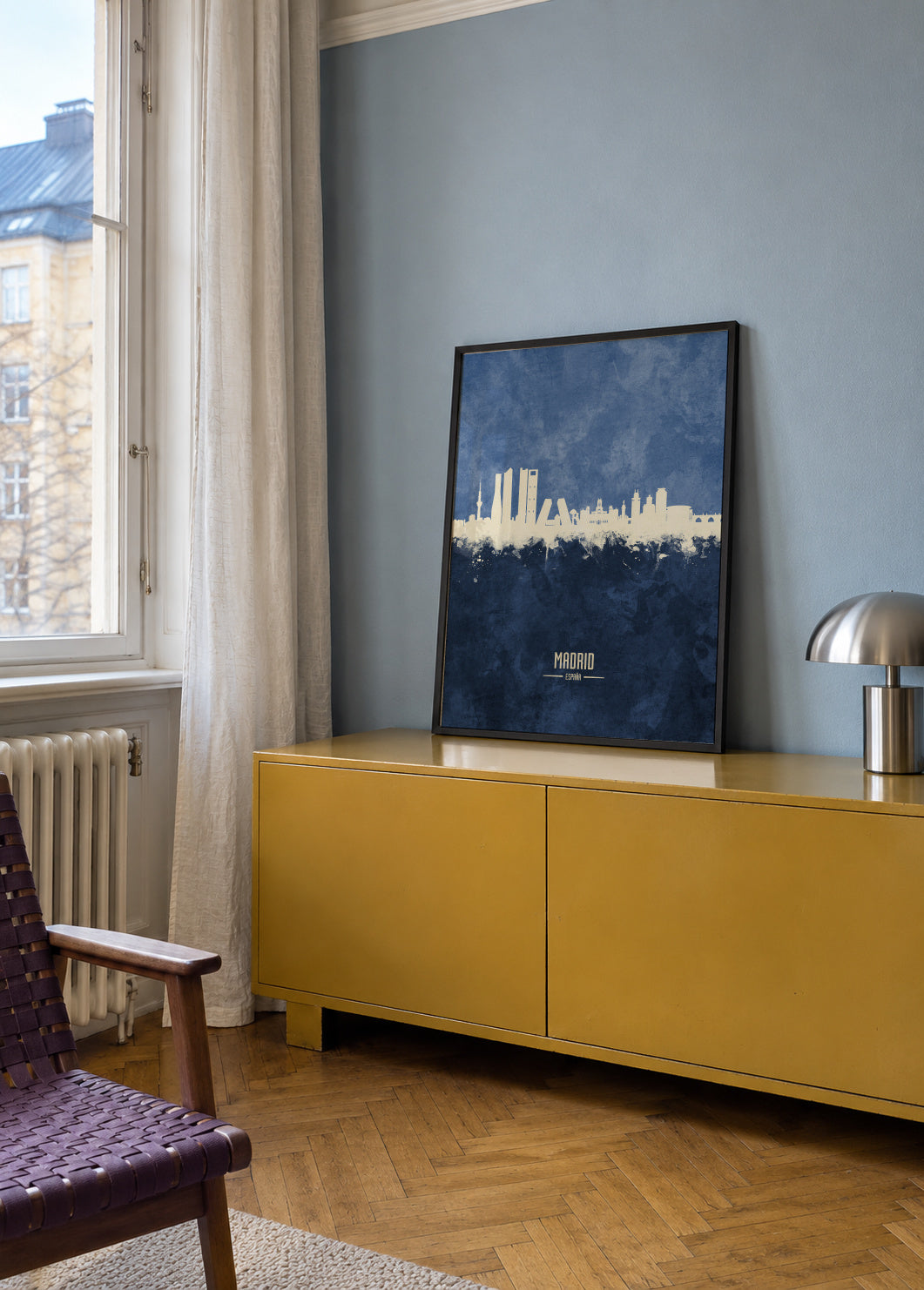 Madrid Skyline Azul - Framed poster in an interior