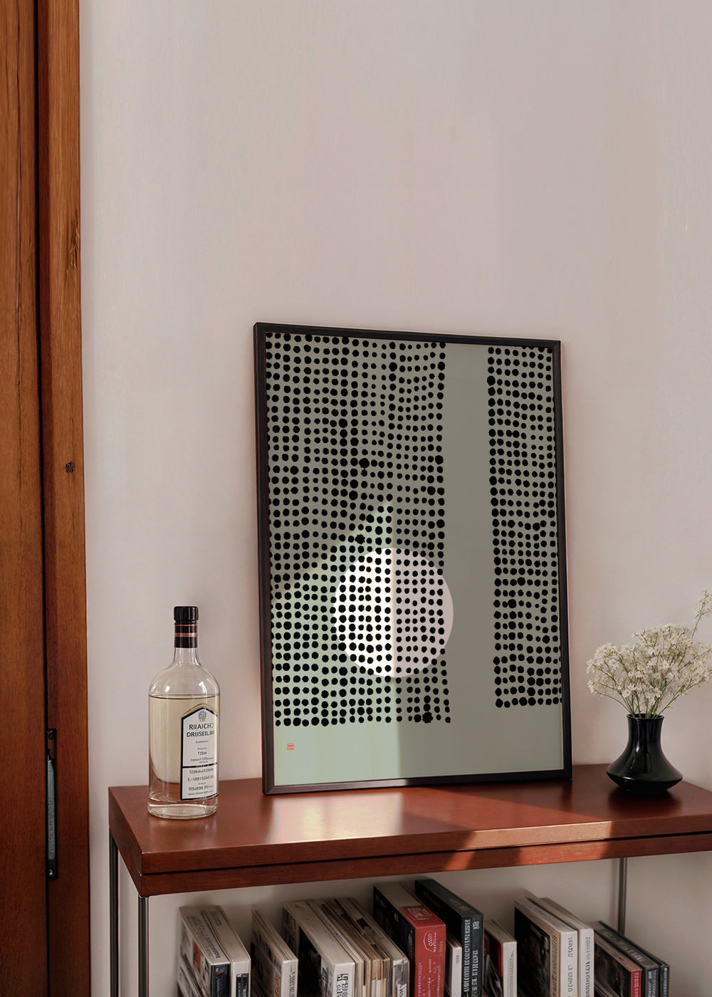 Hidden Moon n° 4 (Behind The Curtains)