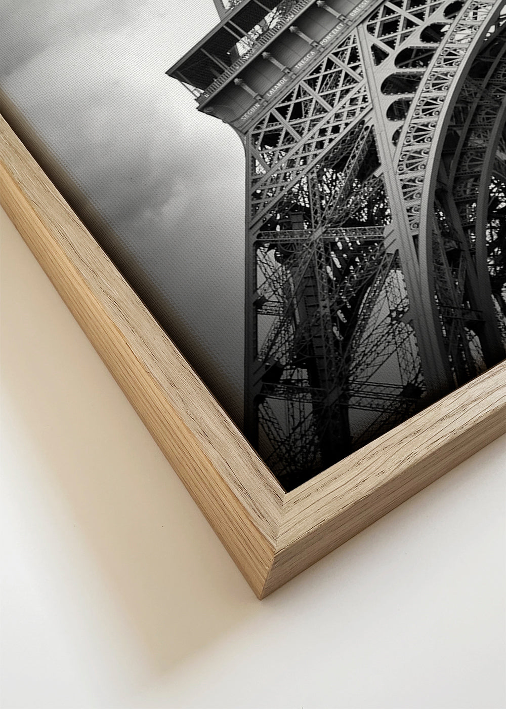 Eiffel Tower DYNAMIC