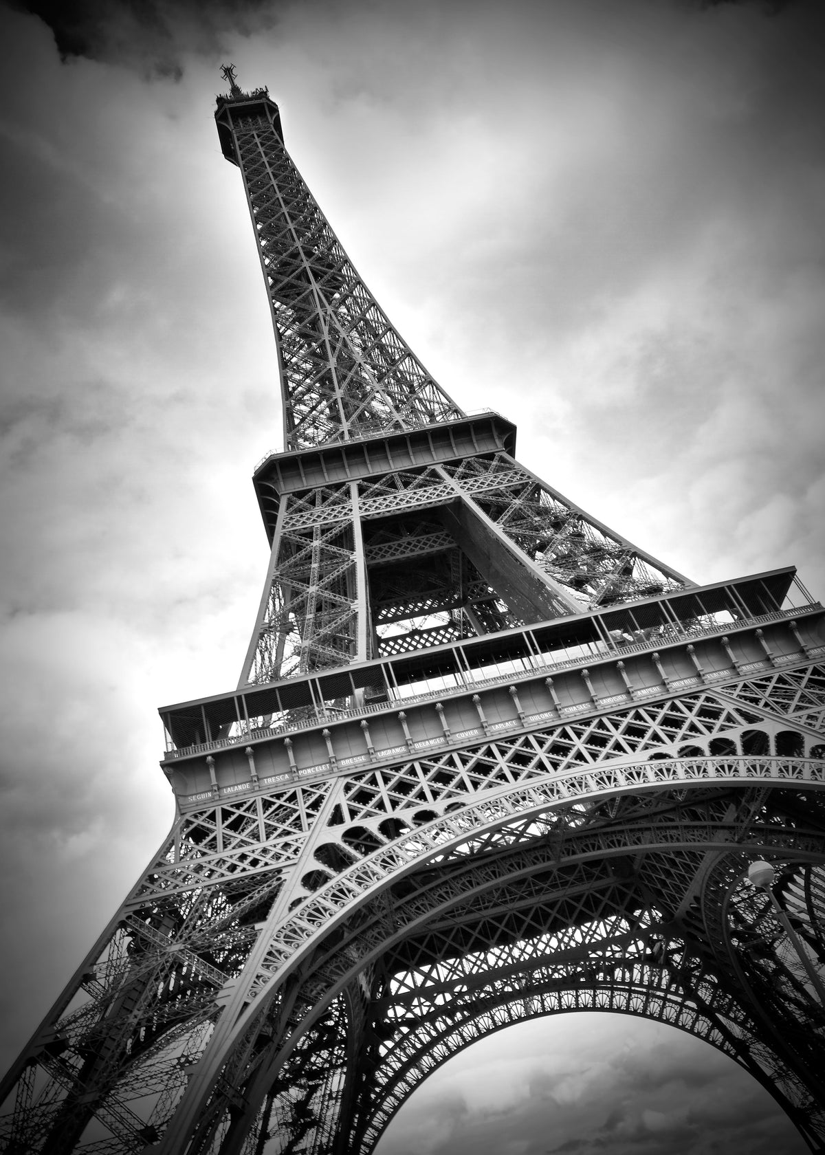 Eiffel Tower DYNAMIC - Unframed art print