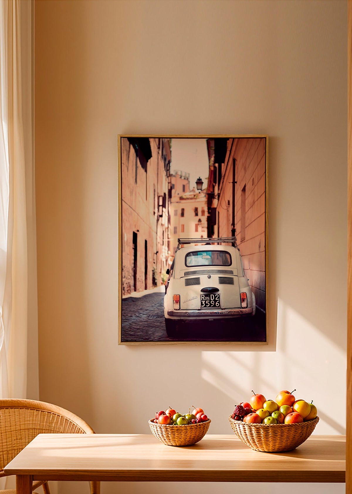 Art de cuisine urbana: voiture ancienne dans une rue romaine – Canvas2