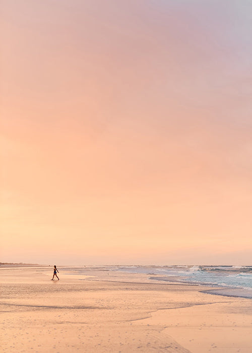 Art de paysage : plage au lever du soleil pastel