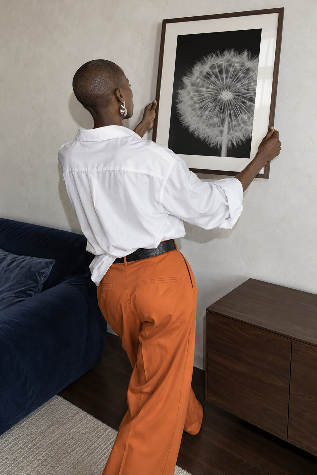 Dandelion - Framed poster in an interior