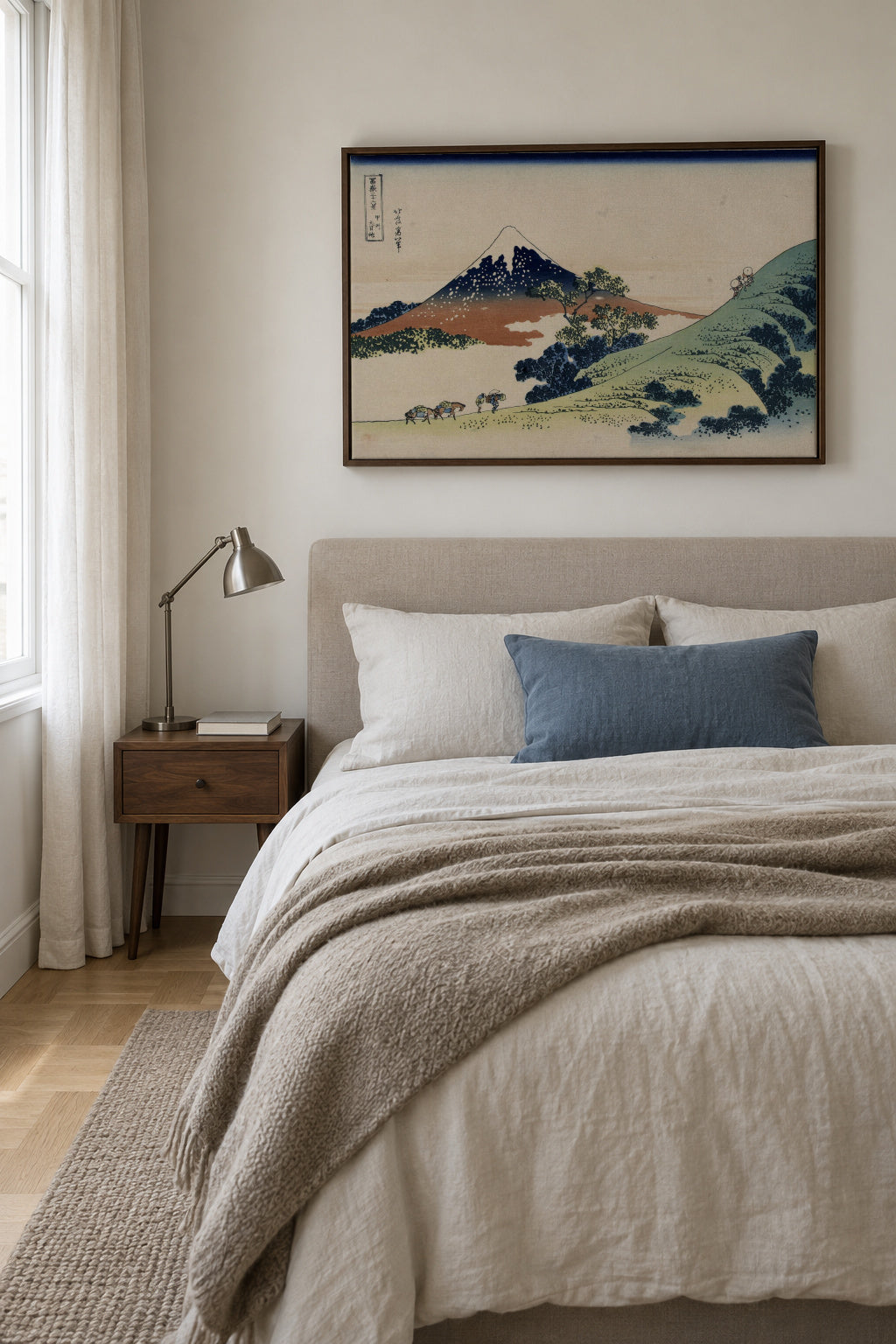 Inume Pass - Katsushika Hokusai - Framed canvas in an interior