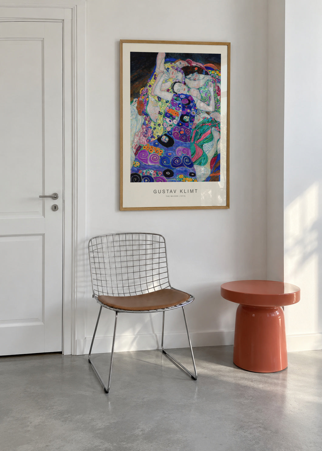 The Maiden (Special Edition) - Gustav Klimt - Framed poster in an interior
