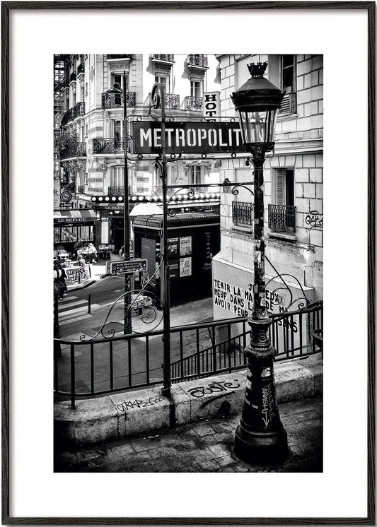 Black Montmartre - Paris Metro