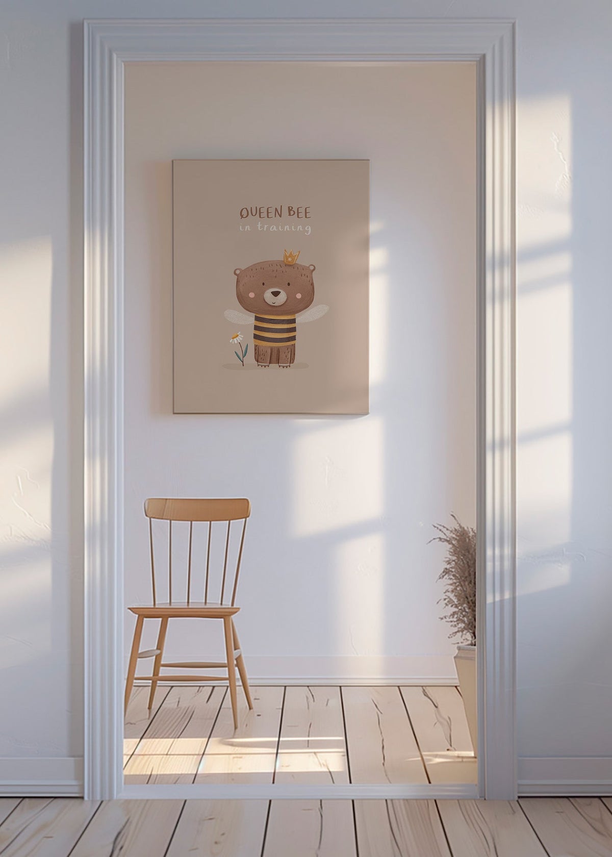 Affiche enfant ours en tenue d'abeille royale