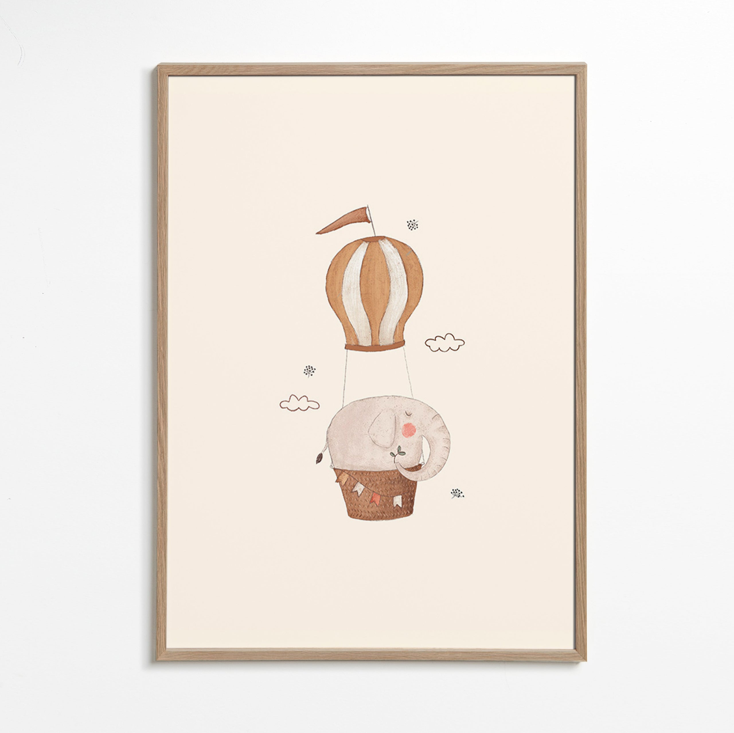 Affiche enfant éléphant en montgolfière