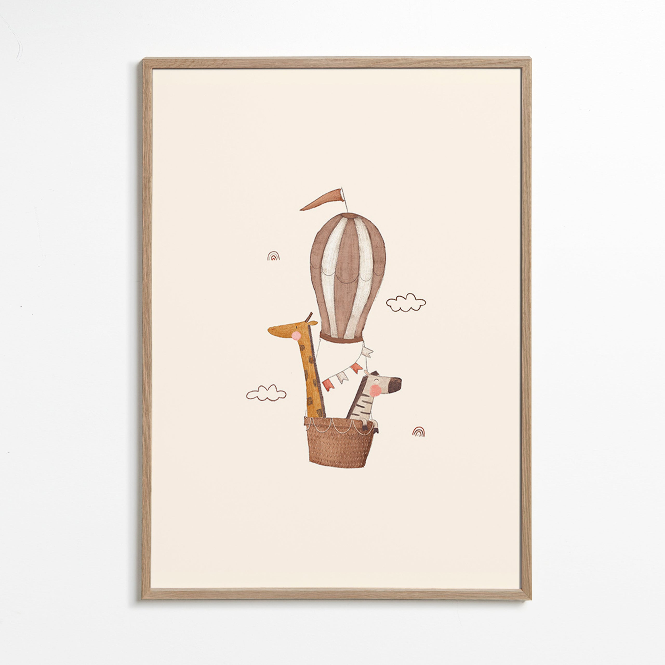 Illustration enfant: girafe et éléphant en montgolfière