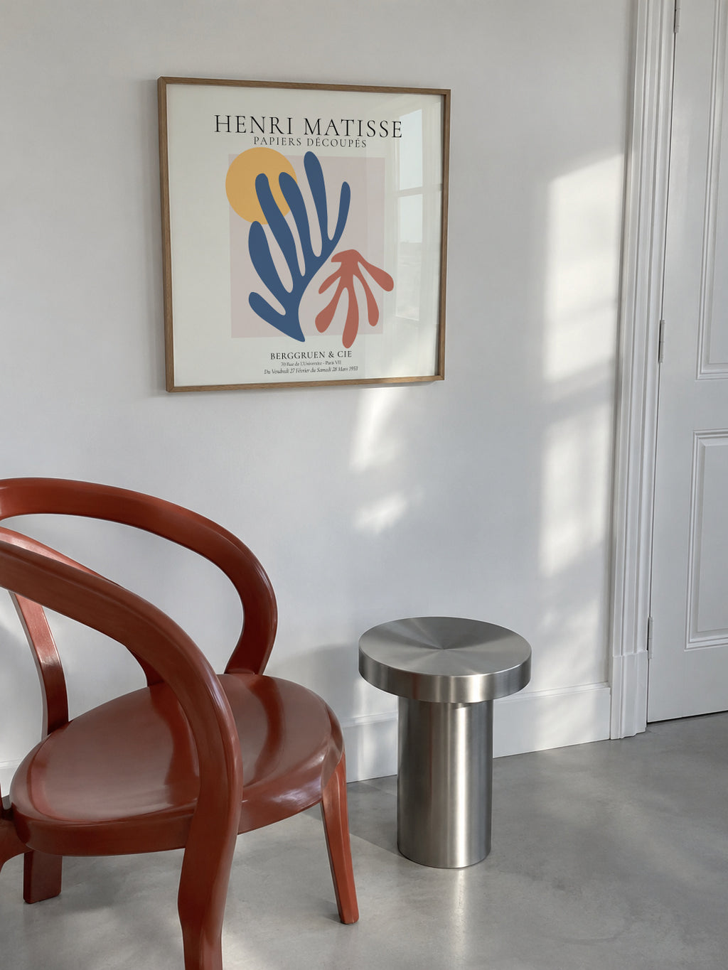 Henri Matisse papiers découpés IXX - Framed poster in an interior