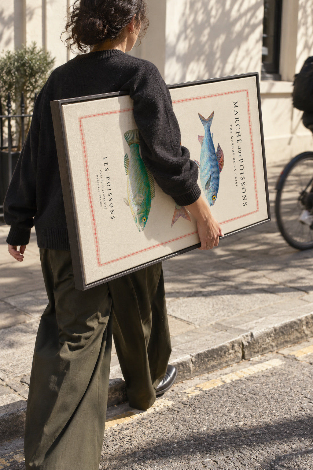 Fish Market (Marche aux poissons) - Framed canvas in an interior