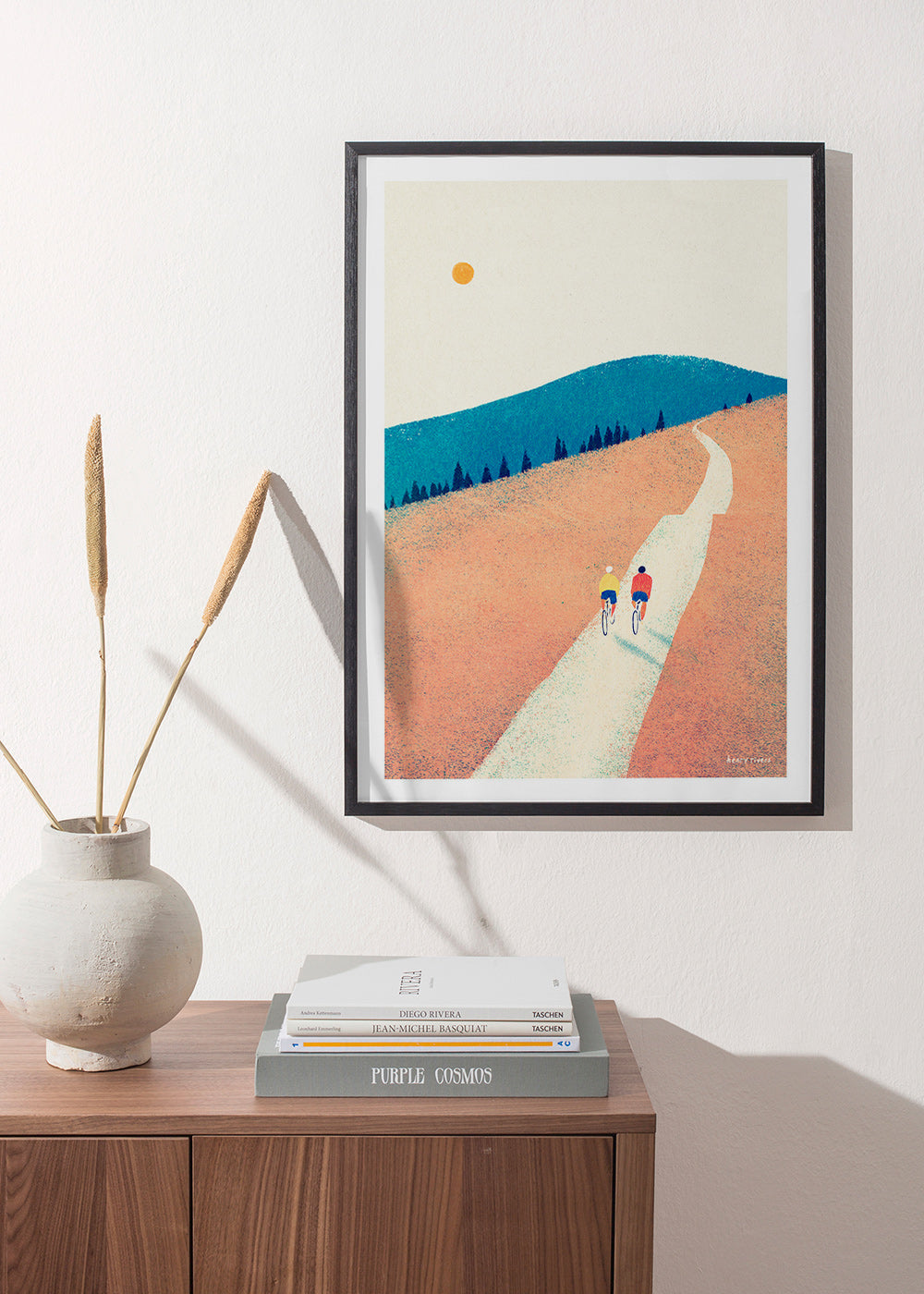 Art sportif : deux cyclistes sur un chemin ensoleillé – Product1