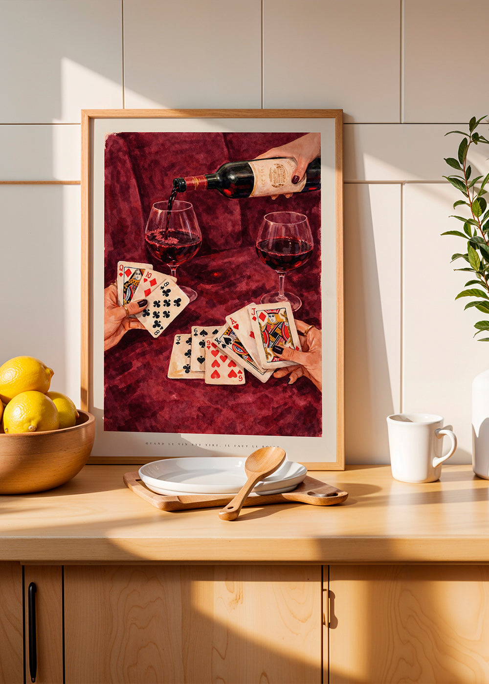 Art de cuisine avec cartes à jouer et vin rouge