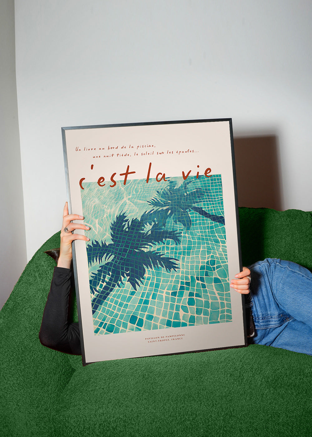 Illustration de piscine ombres de palmiers