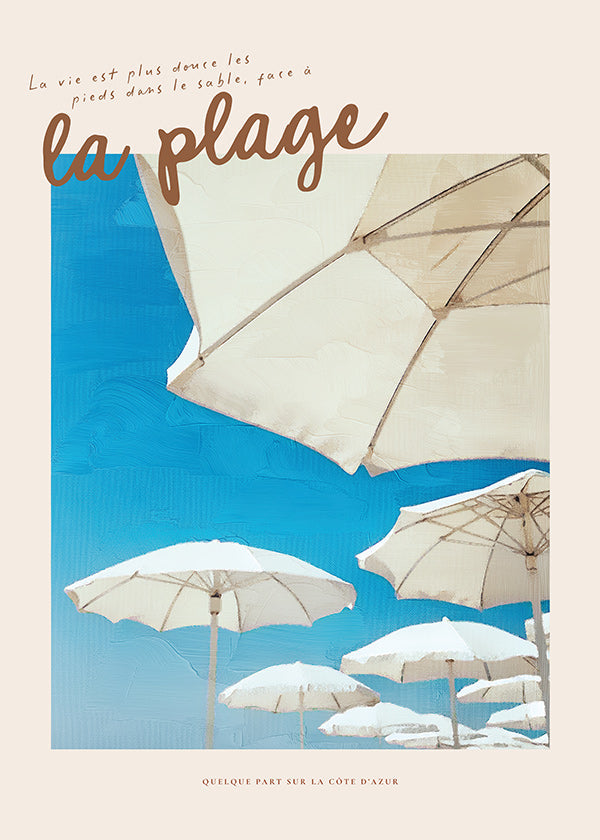 Paysage de plage avec parasols