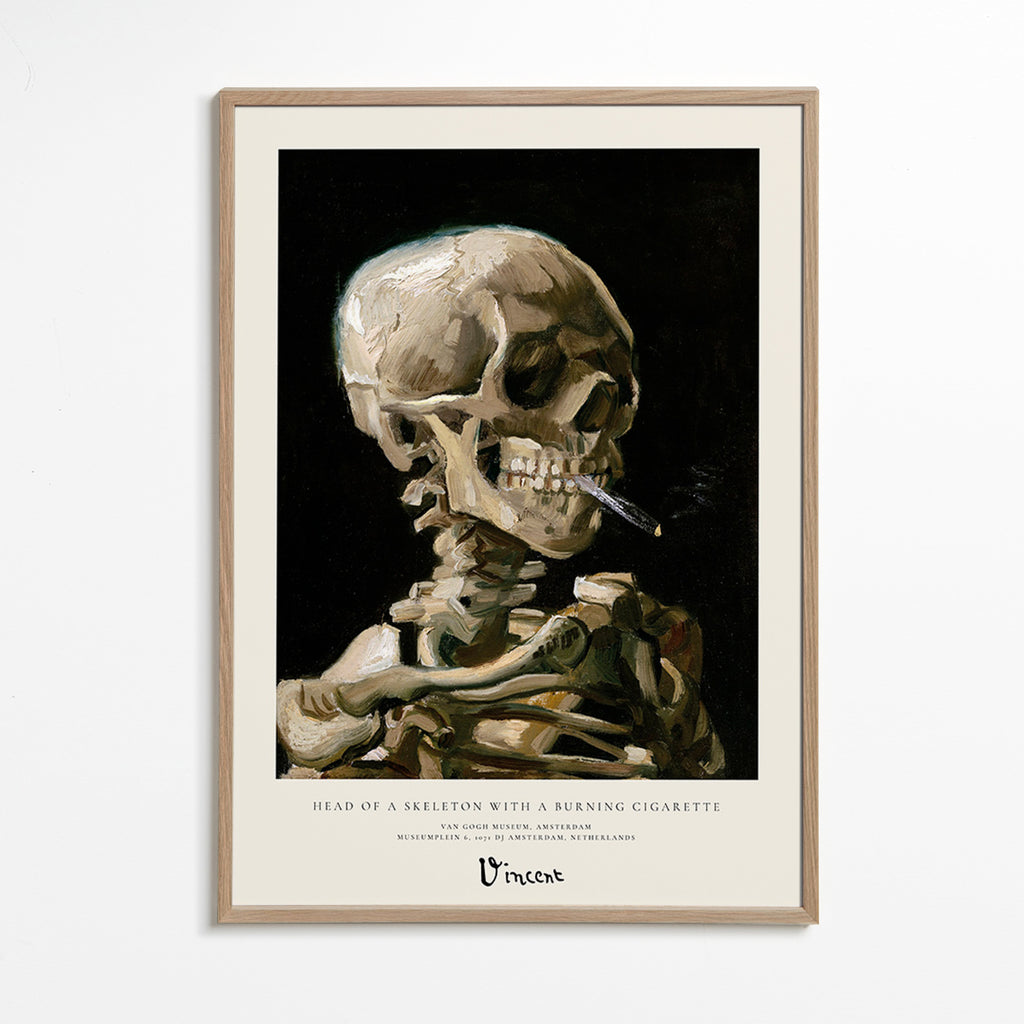 Calavera vintage con cigarette ardente