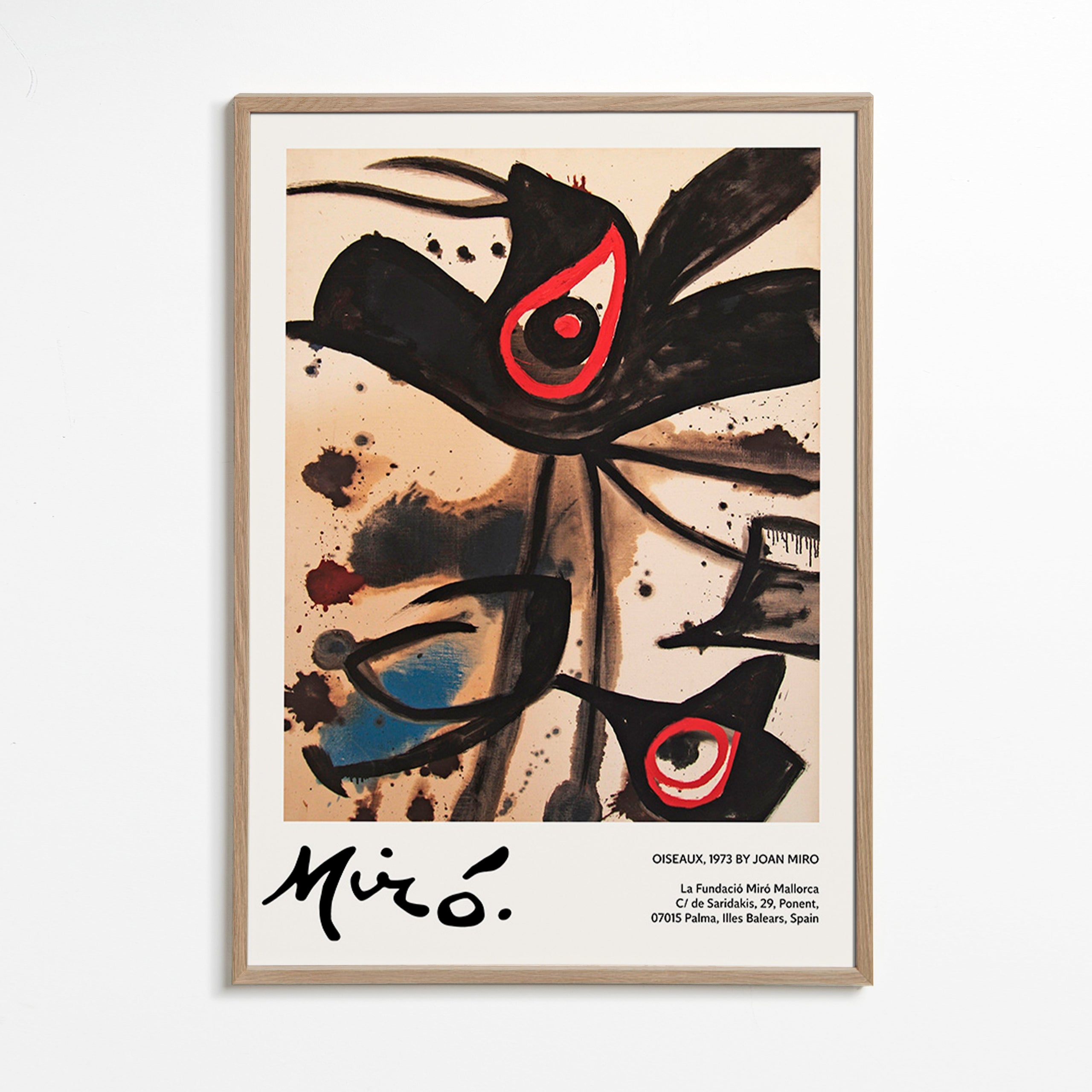 Œuvre abstraite aux oiseaux noirs