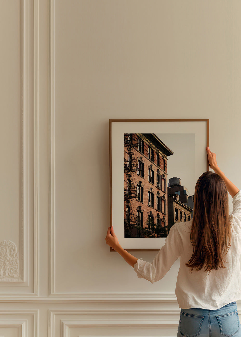 Photographie de façade urbaine avec échafaudage