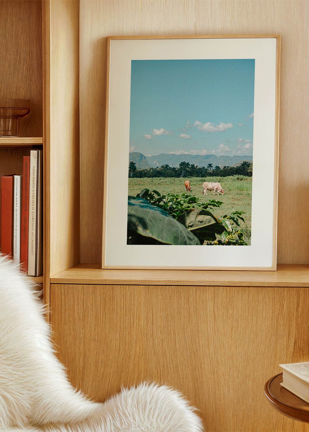 Art de paysage : champs avec vaches y ciel vaste