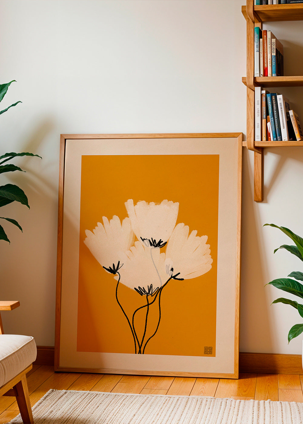 Lámina botánica: flores blancas sobre fondo ocre – Product2