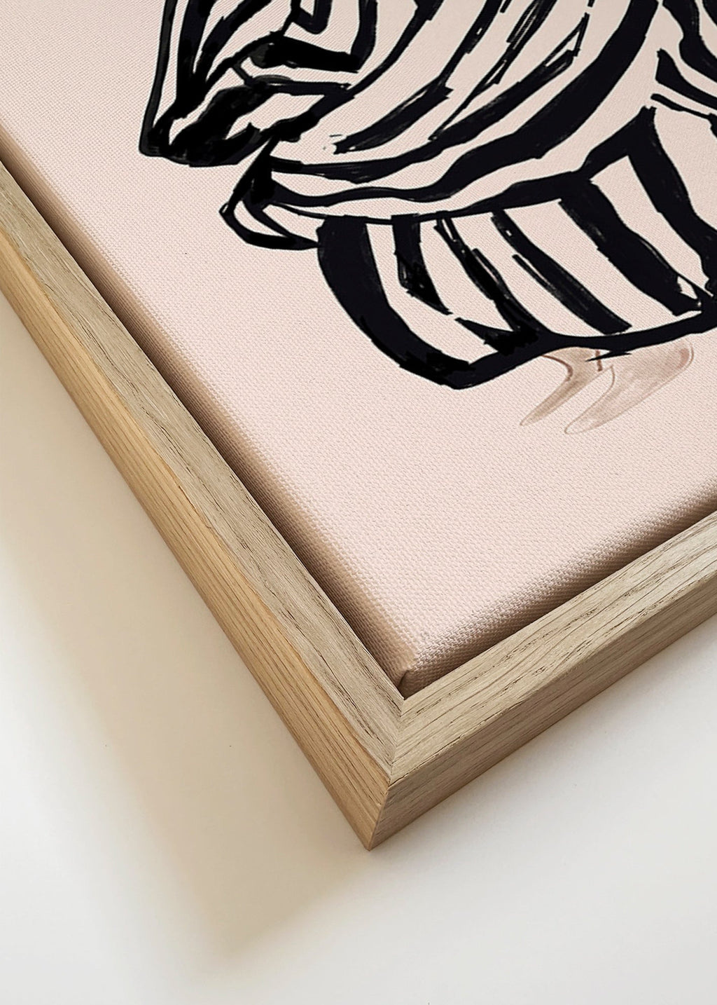 Ilustración de figura femenina con rayas expresivas – Canvas detail