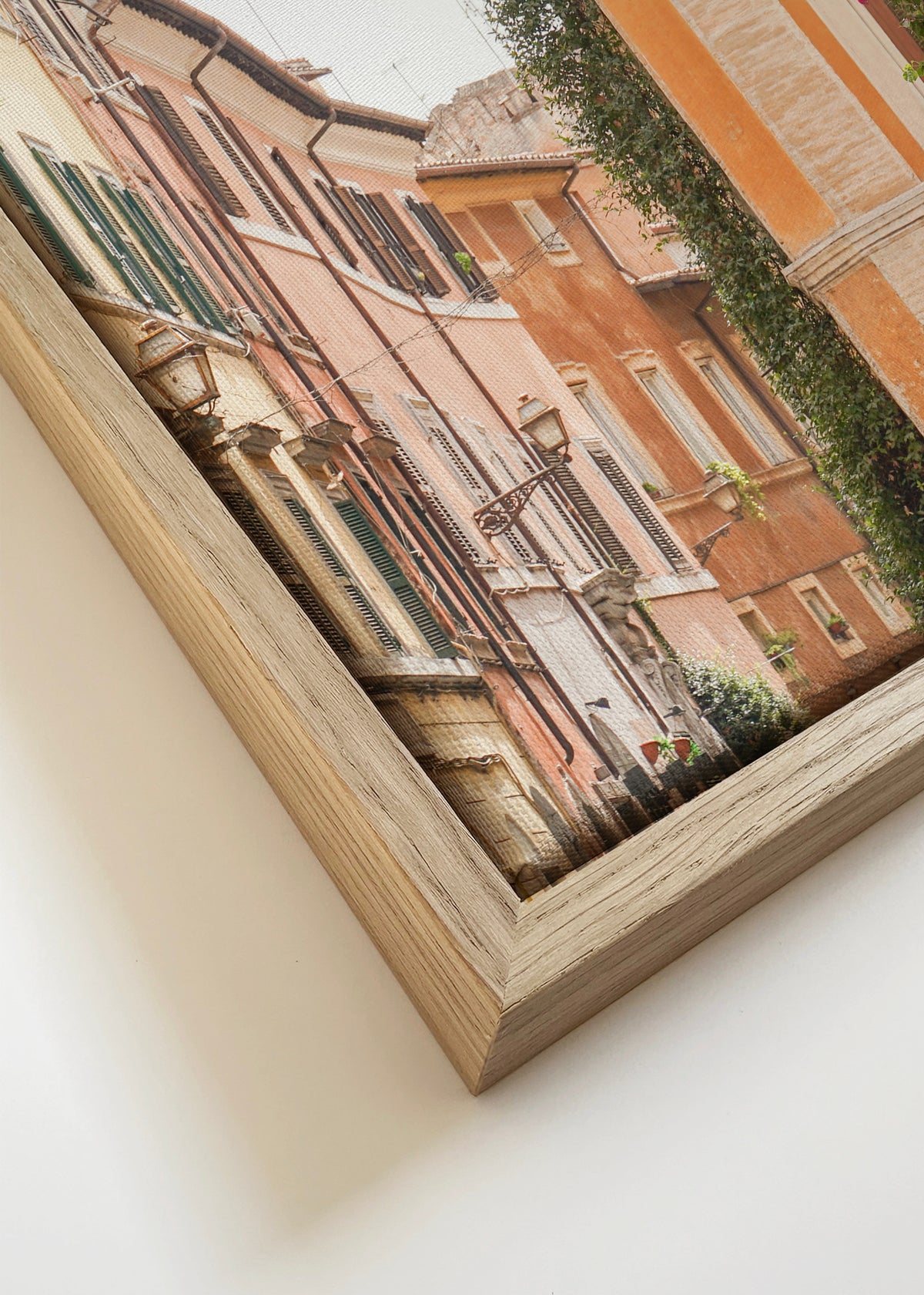 Streets of Rome - Framed canvas detail