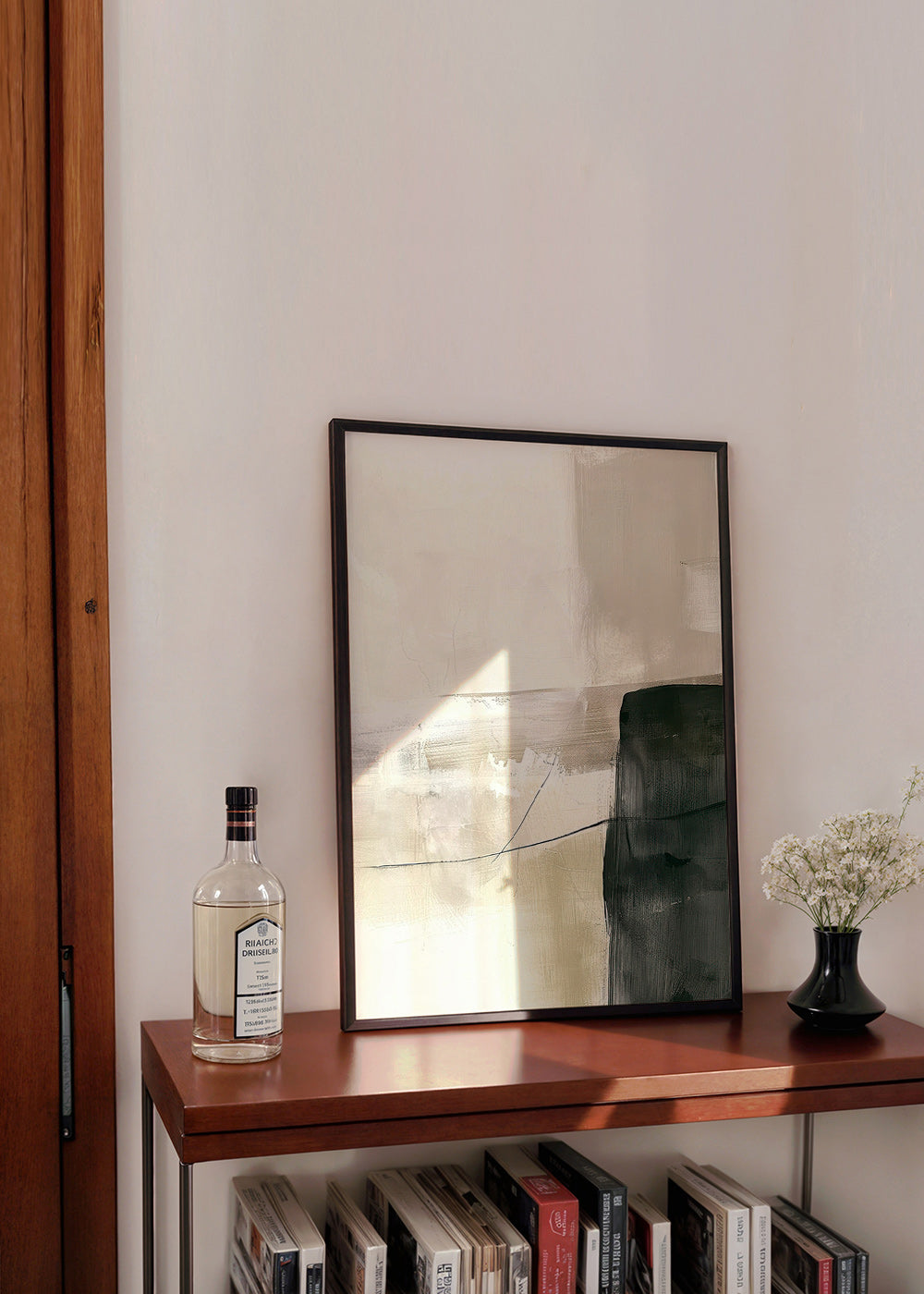 Cuadro abstracto con bloque oscuro y trazos suaves – Product3