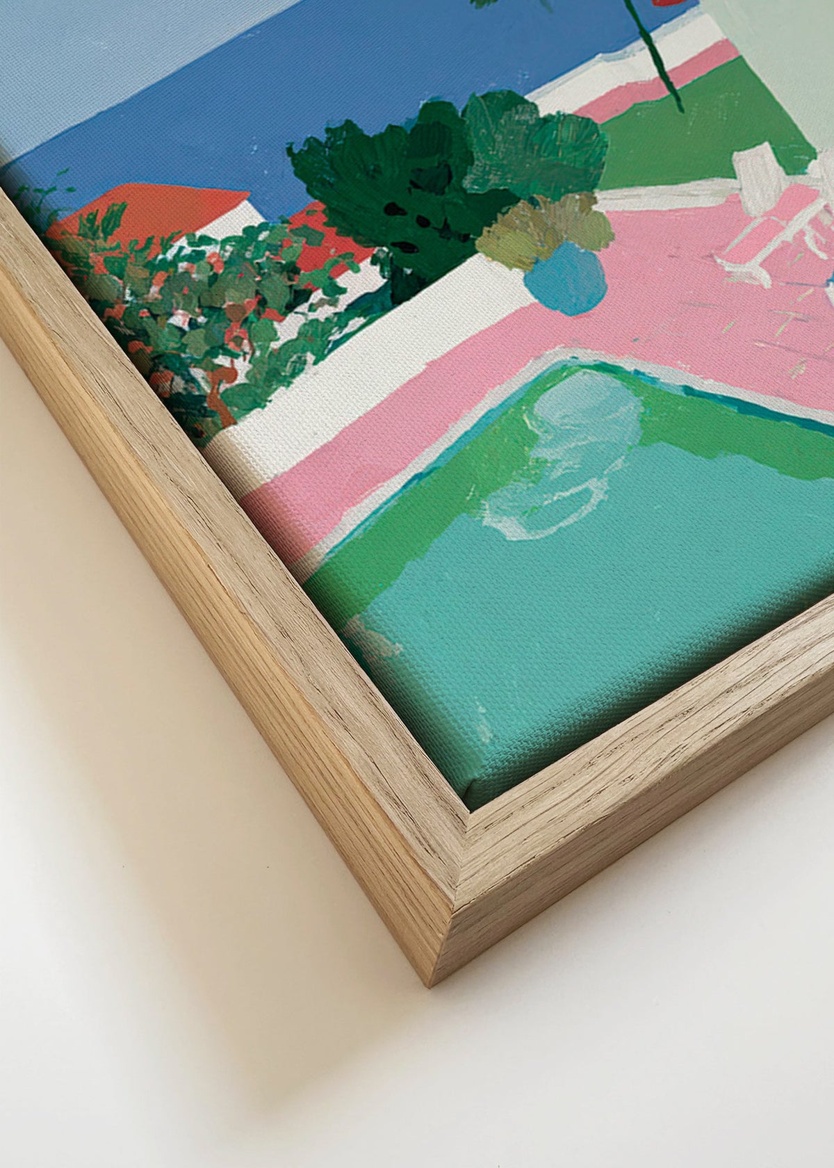 Art de paysage avec piscine, palmier et toit rouge