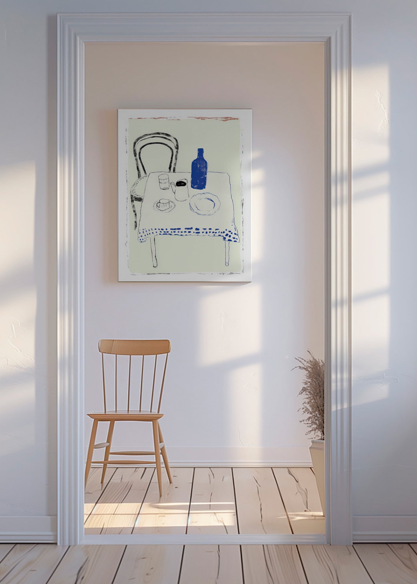 Art de cuisine bouteille bleue et vaisselle épurée