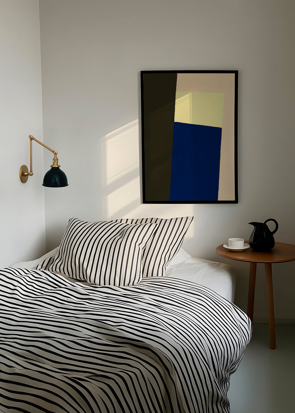 Tableau géométrique avec bloc bleu vertical