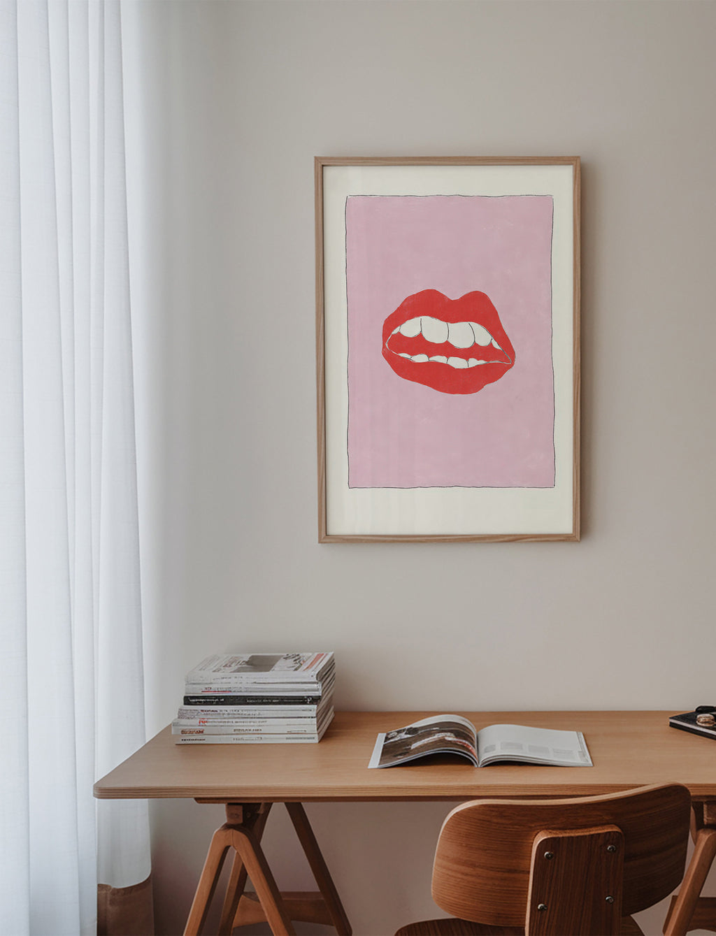 Illustration lèvres rouges sur fond rose