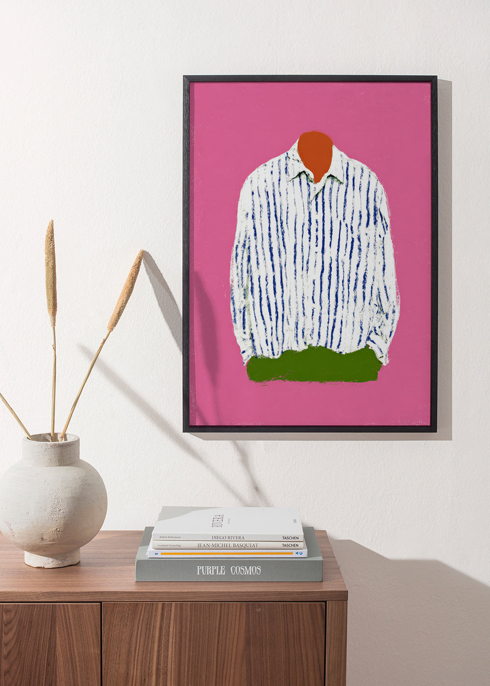 Illustration de chemise à rayures sur fond rose