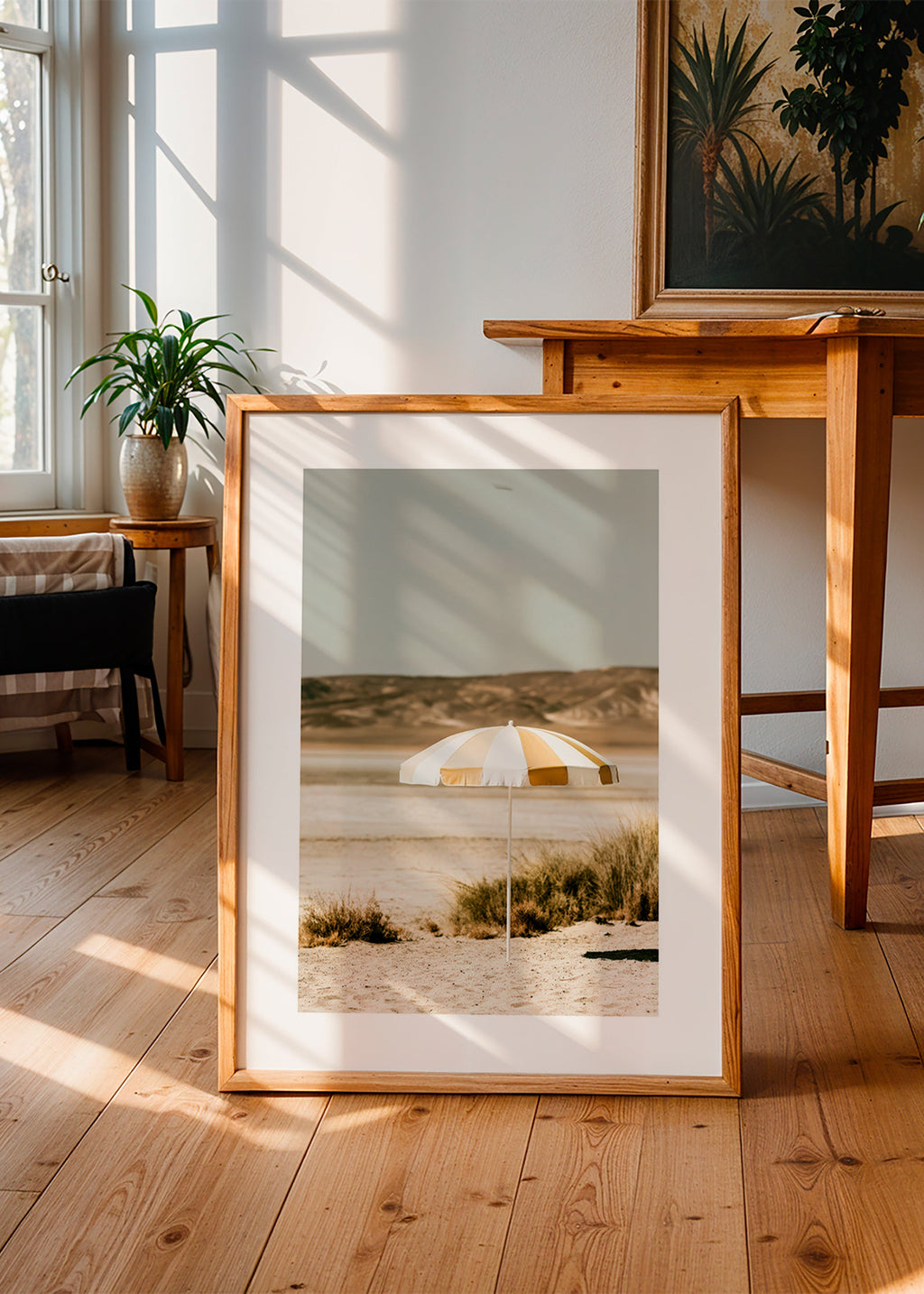 Art de paysage avec parasol de plage rayé