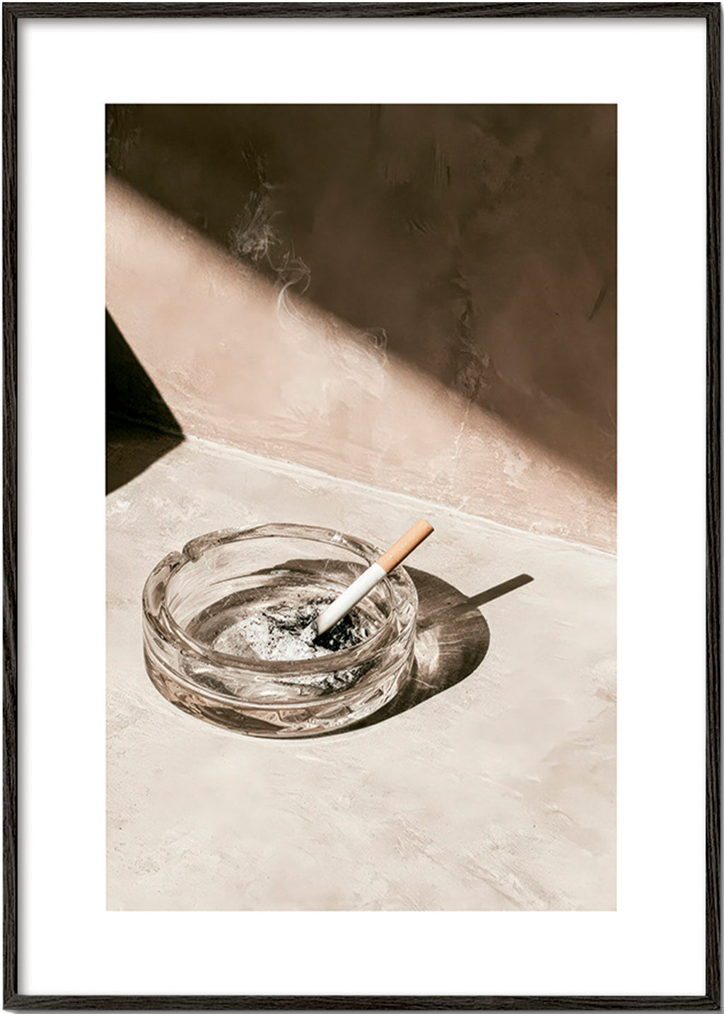 Photographie de cuisine avec cendrier en verre