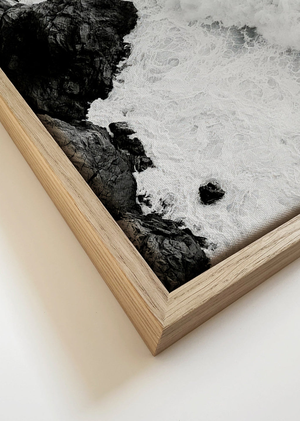Art de paysage : rochers atlantiques en noir et blanc