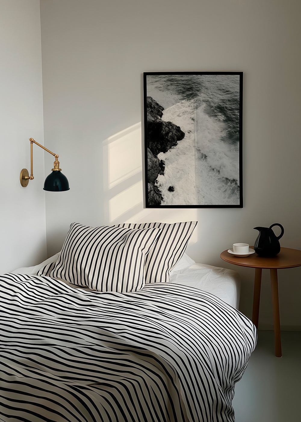 Art de paysage : rochers atlantiques en noir et blanc