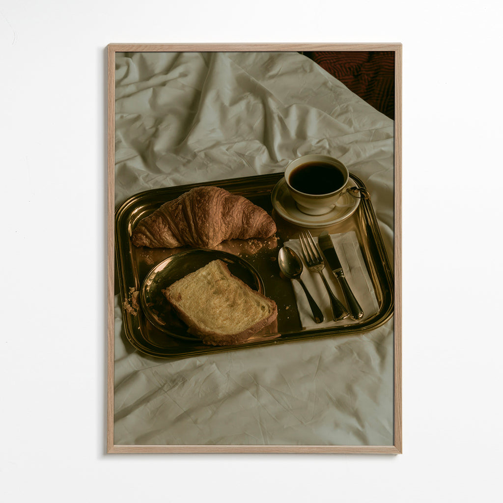 Art de cuisine: petit-déjeuner sur plateau