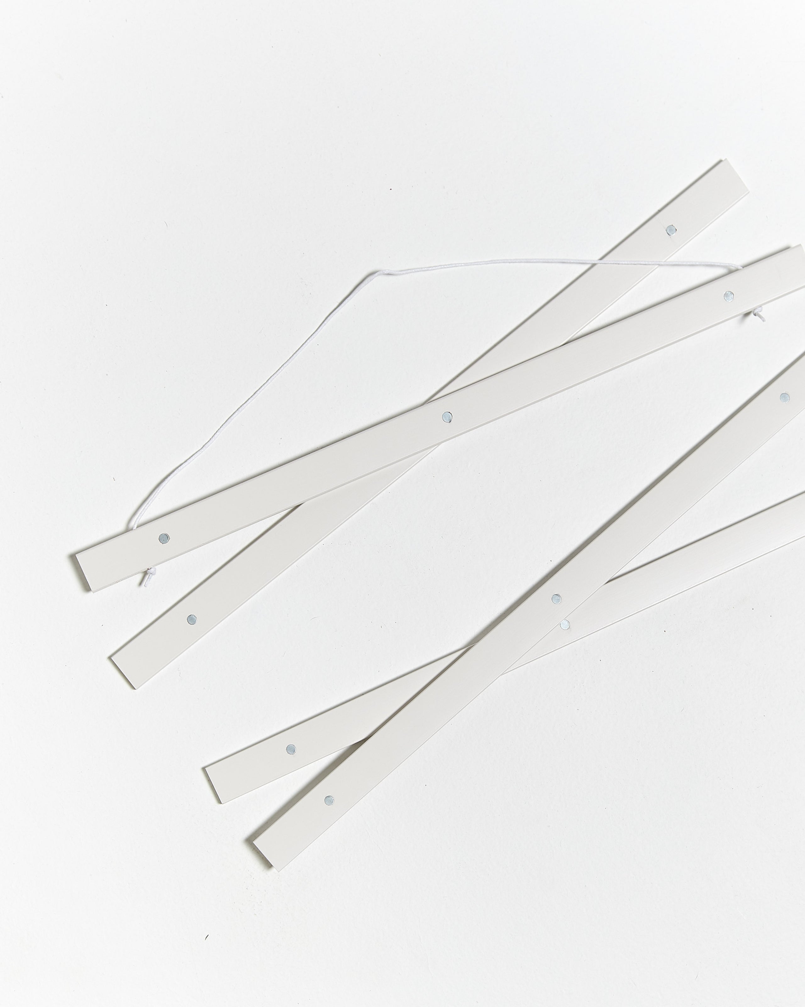 Porte affiche 50cm en bois et blanc