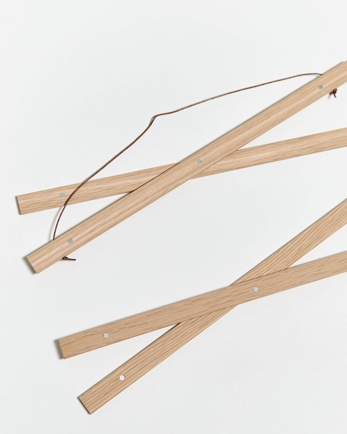 Porte affiche 50cm bois et couleur chêne